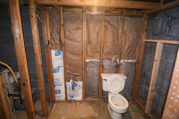 20170615a_basement_buildout-15