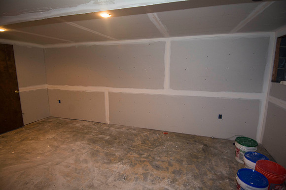 20170615a_basement_buildout-4