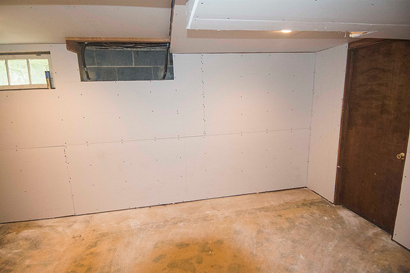 20170615_basement_buildout-3